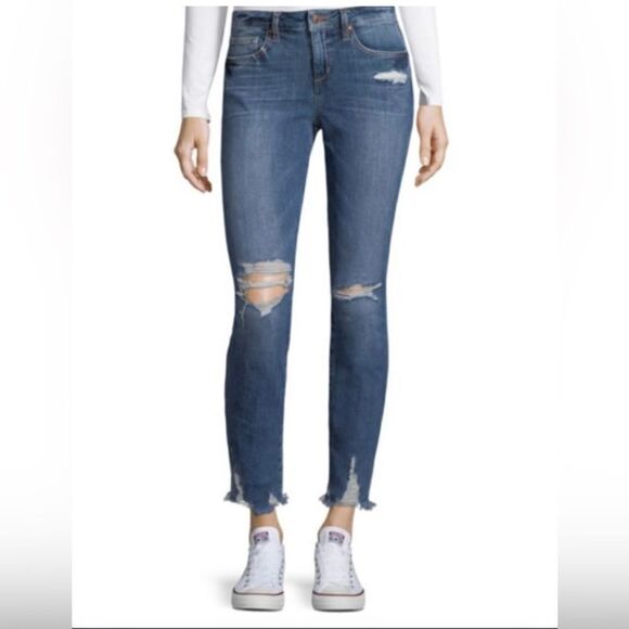 Joe's Jeans Distressed Skinny Ankle jeans in  Sarah size 26 - Picture 1 of 8